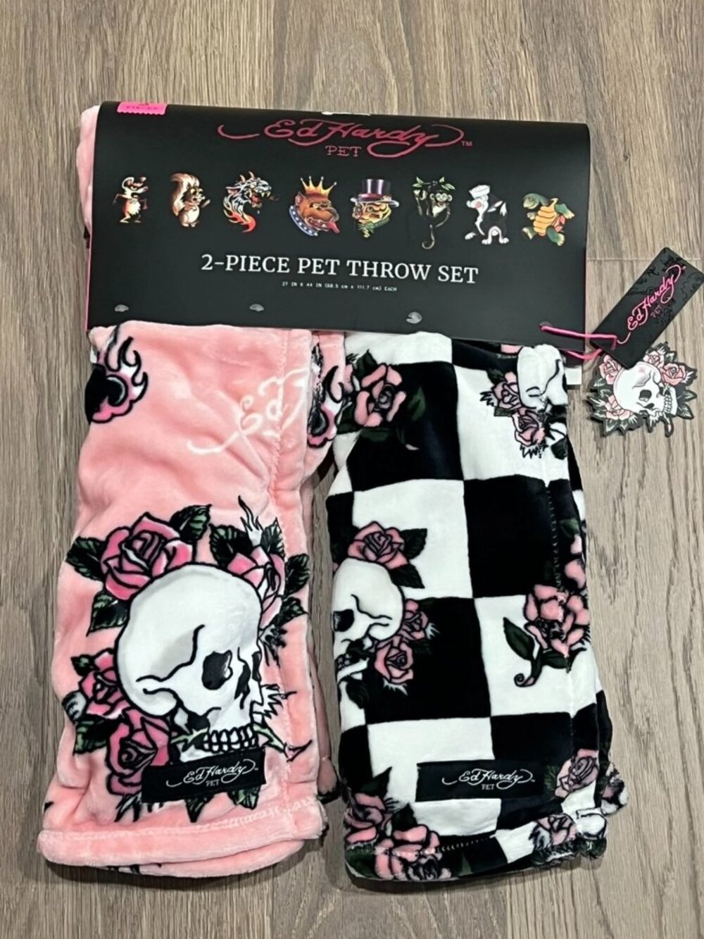ED HARDY Pet Throw Blanket Set 27x44 Black White Checkered Pink Skull Y2K Dog